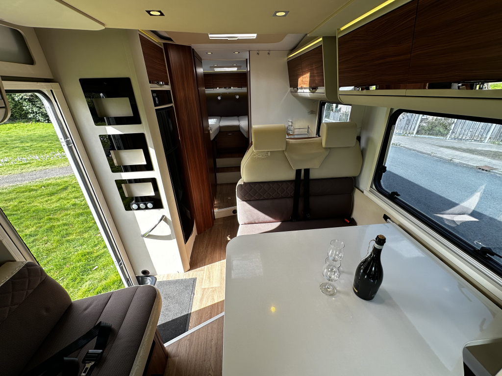 Adria Matrix M 670SL photo: 2