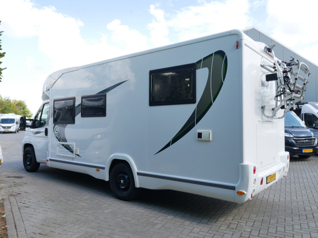 Chausson 718 XLB Special Edition, Cama Queen, Cama abatible!! foto: 22