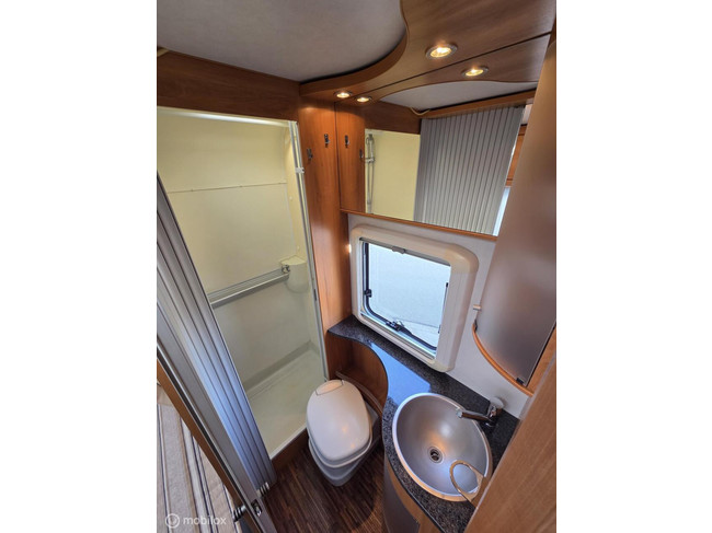 Hymer T 654 SL 131PK ☆Cruise, Motorairco, Camera, Solar☆ foto: 18