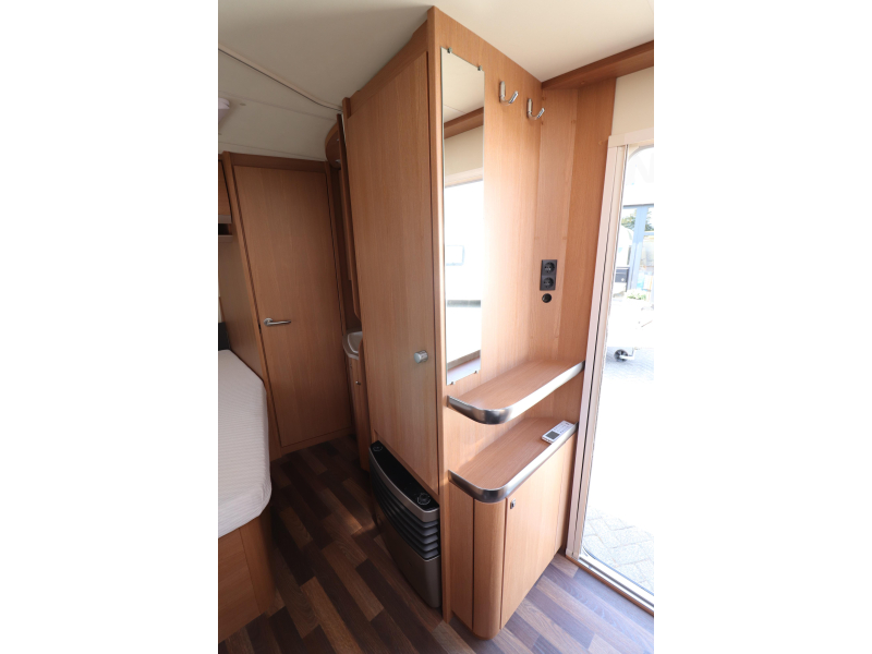 Knaus Sport 450 FU Vorzelt/Fahrradtr&auml;ger Foto: 16
