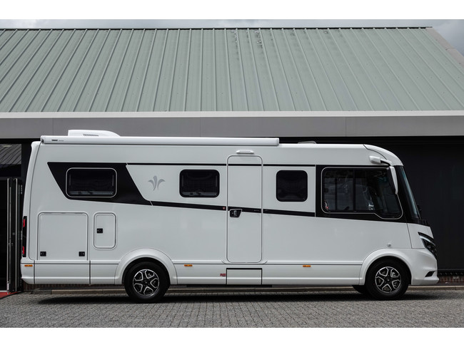 NIESMANN BISCHOFF iSmove 7.3 F 180 CV Autom&aacute;tico | Aire acondicionado de techo | Bater&iacute;a de litio. Calefacci&oacute;n de asientos foto: 2