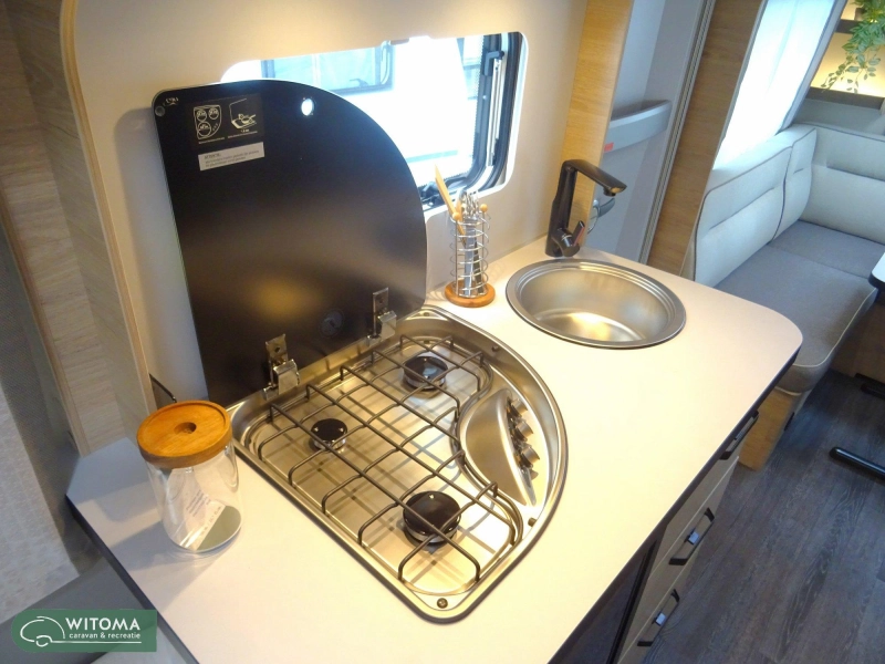 Weinsberg CaraOne Edition HOT 480 EU Enkel bedden  foto: 12