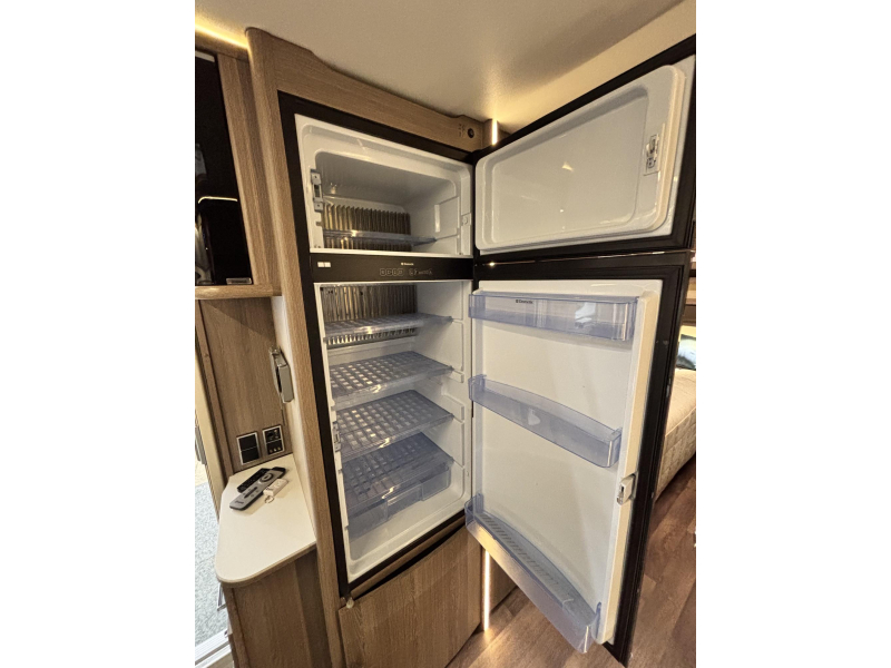 Kabe Royal 560 GLE Camas individuales foto: 15