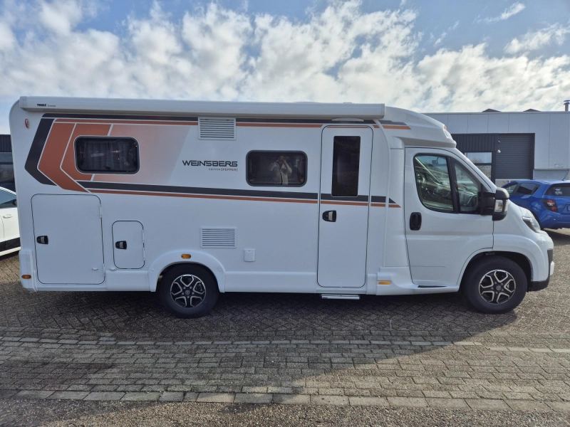 Weinsberg CaraCompact Pepper 600 MEG CE970 2xairco Aurtomaat  foto: 1