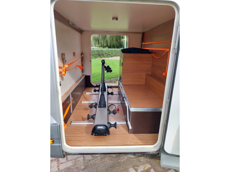 Knaus Sportliner 650 MG met solair en maxxfan  foto: 18