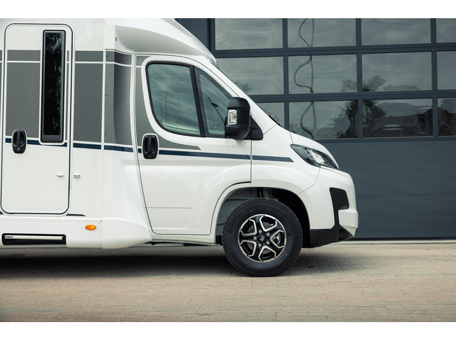 Carado T338 Pro Automaat foto: 7