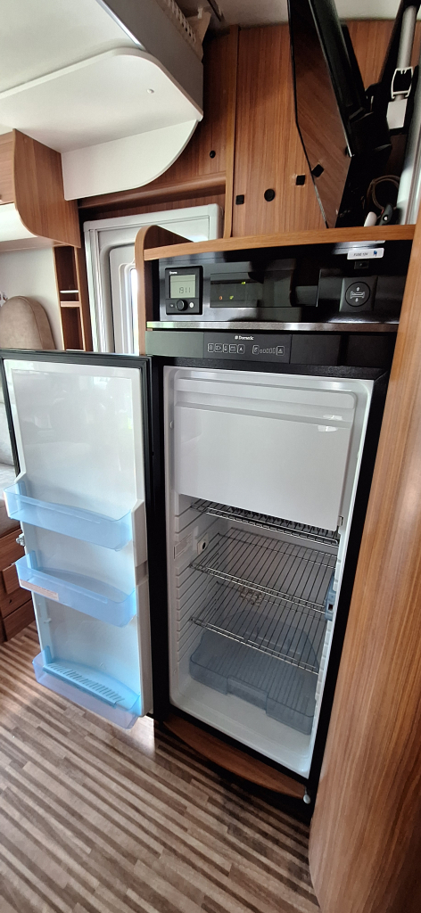 Adria Matrix Plus M 670SC foto: 19