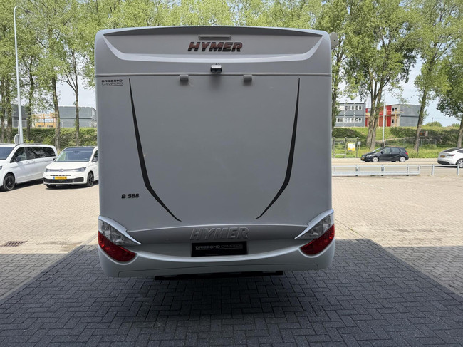 Hymer B 588 Automatic Single Beds Pull-down Bed 2X Airco Inverter Solar Panel photo: 9