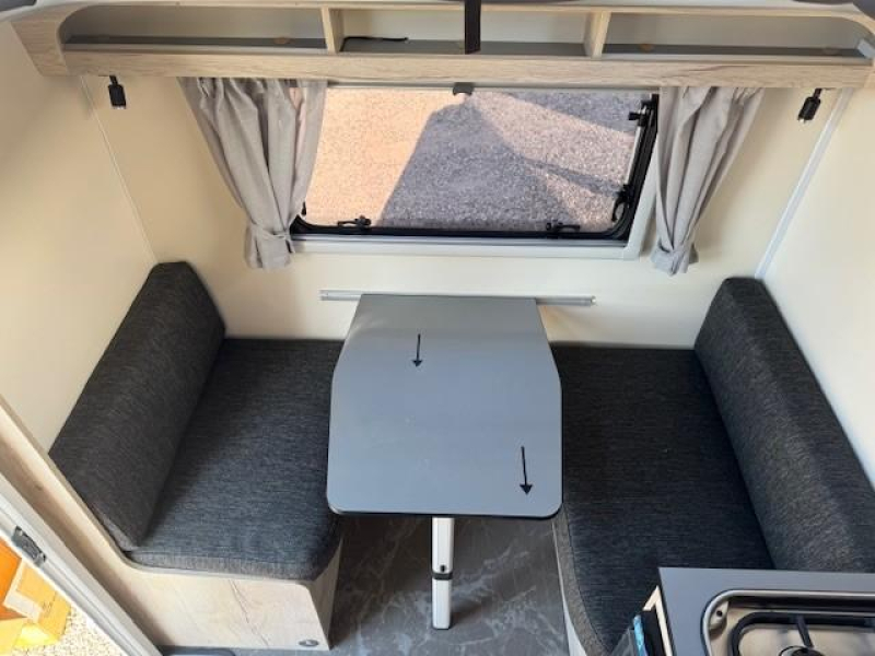 Easy Caravanning GetAway Xcite CS Breedteslaper  foto: 19