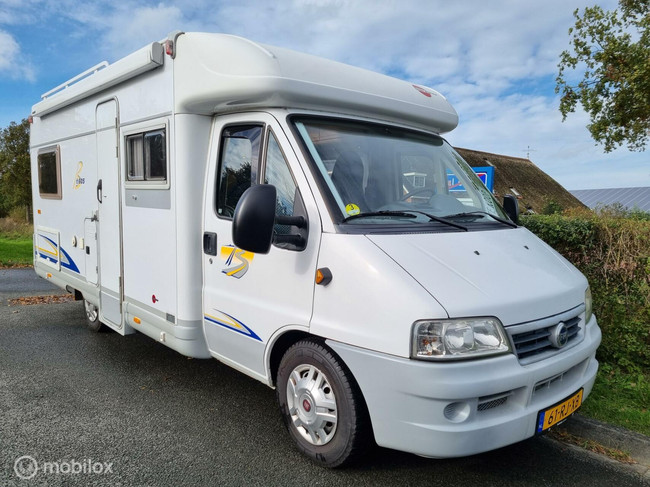 Bürstner T605 privilege 2.8Jtd 128pk ☆Motorairco, L-keuken☆