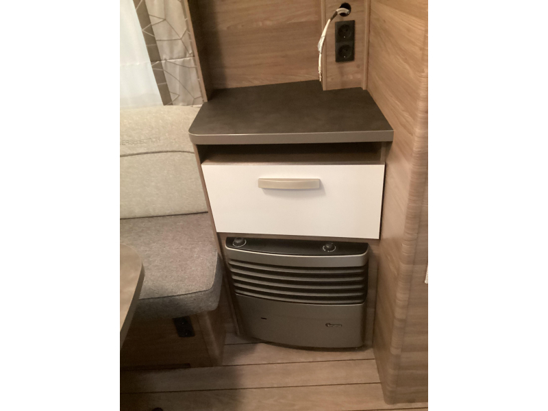 Knaus Sport 460 EU mover/omnistor foto: 14