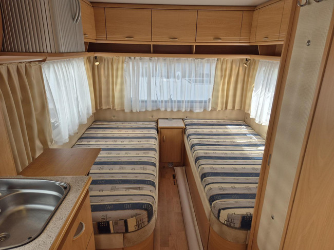 Wilk 500 S3 Enkele bedden, mover + rondzit + VT + Zak luifel foto: 11