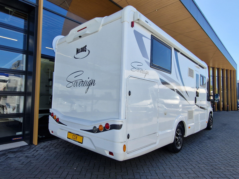 McLouis Sovereign 470 Face to face  foto: 5