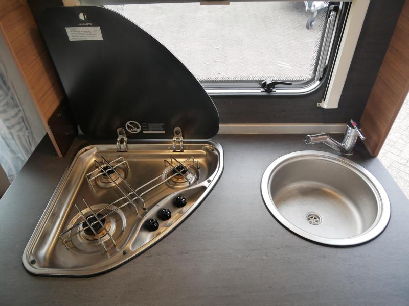 Weinsberg CaraOne 390 QD Incl. voortent  foto: 7