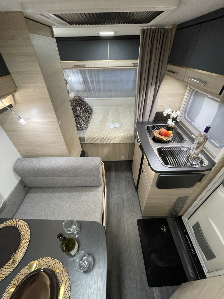 Caravelair Antares Titanium 390 DWARBED 1e EIGENAAR  foto: 11