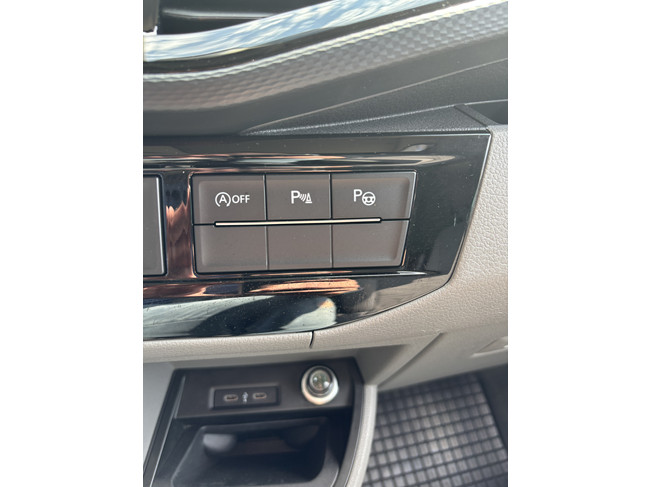 Volkswagen California 6.1 Ocean 2.0 TDI 110 kW / 150 PK DSG foto: 5