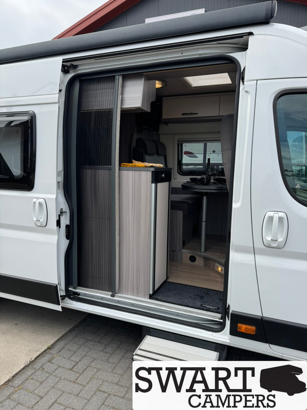 Hobby Vantana K 35 ET Ontour Edition Lengtebedden 140 pk foto: 18