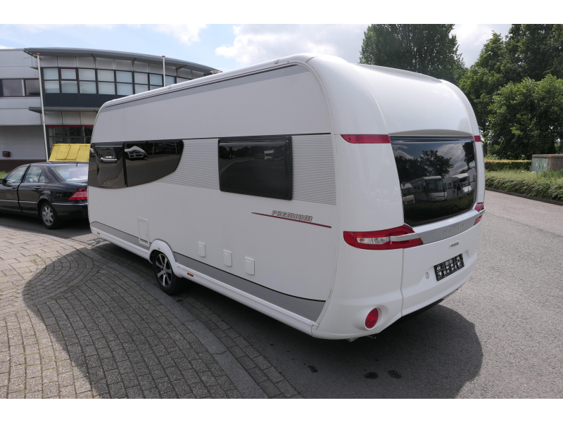 Hobby Premium 495 UL enk. bed, luifel en airco  foto: 3