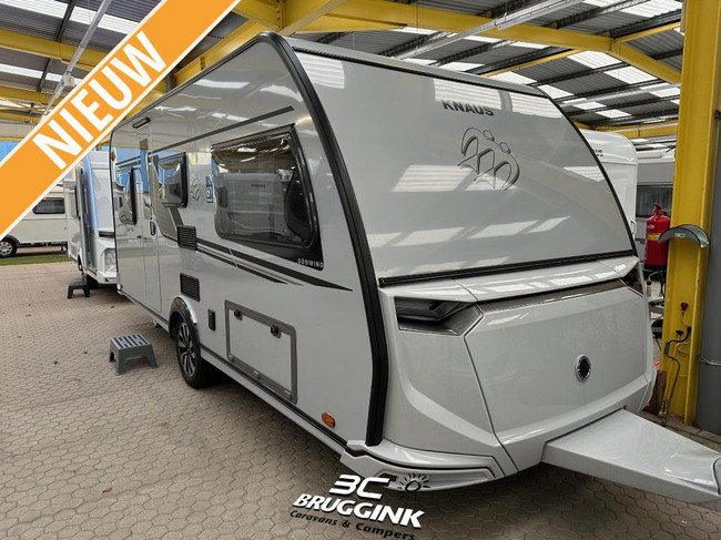 Eriba Touring 642
