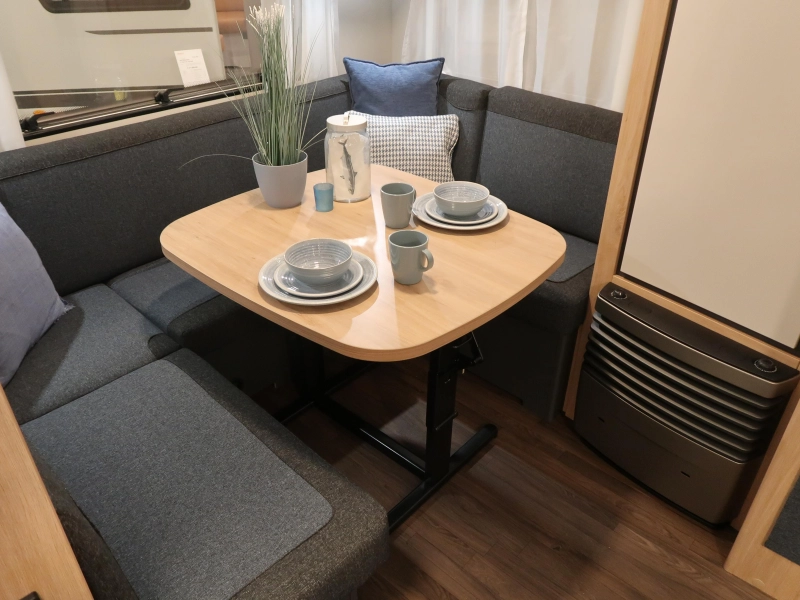 Knaus Sport 500 EU !! BED VAN 210CM LANG !!!  foto: 10