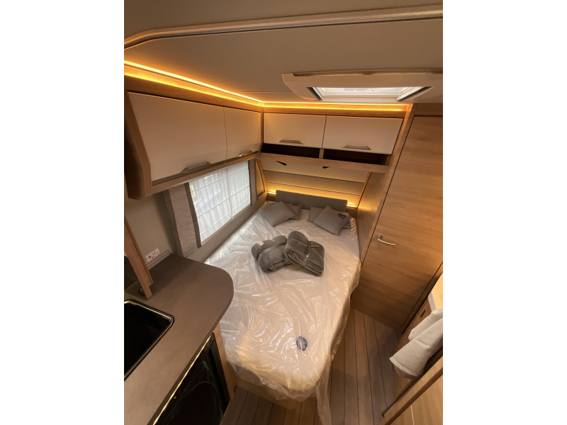 Knaus Sudwind 60 Years 450 FU GRATIS MOVER-VLOERVERW  foto: 8