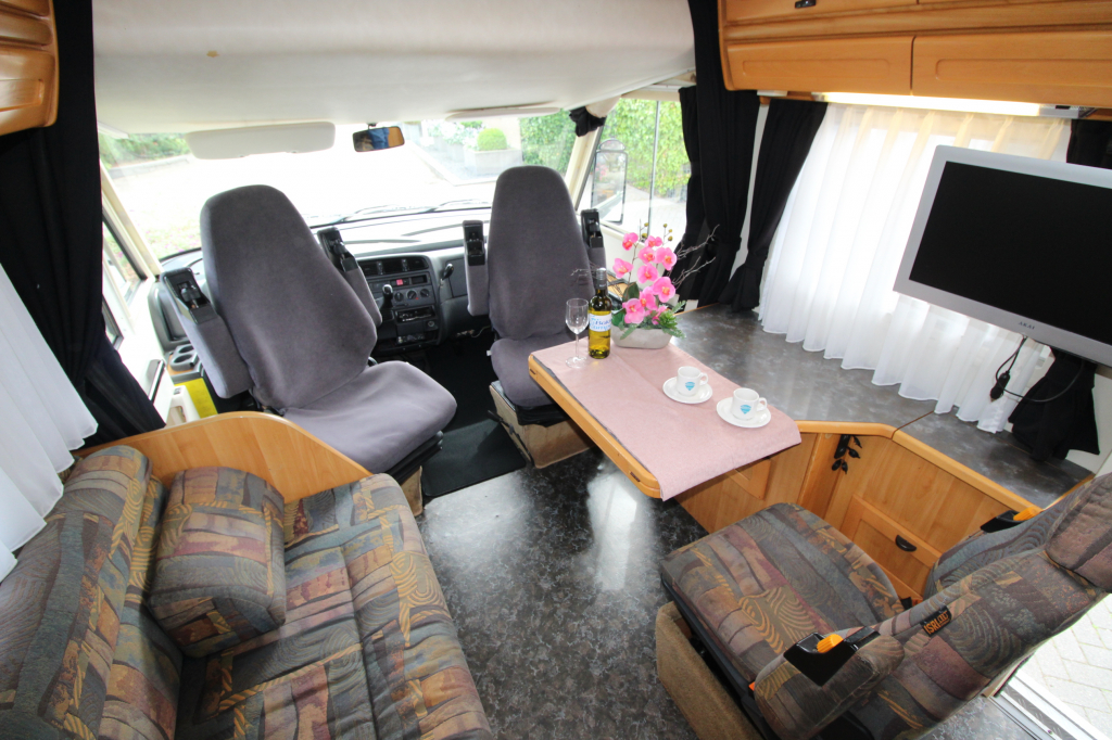 Hymer E.610 photo : 4