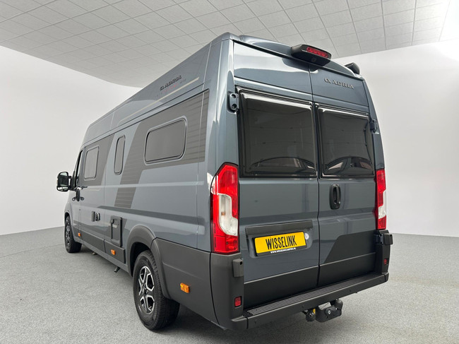 Adria Twin Supreme 640 SLB foto: 2