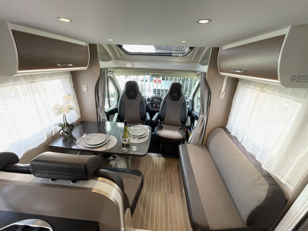 Hymer Etrusco T7300 SB EINZELBETTEN + HUBBETT FAHRRADTR&Auml;GER LIFT Foto: 1