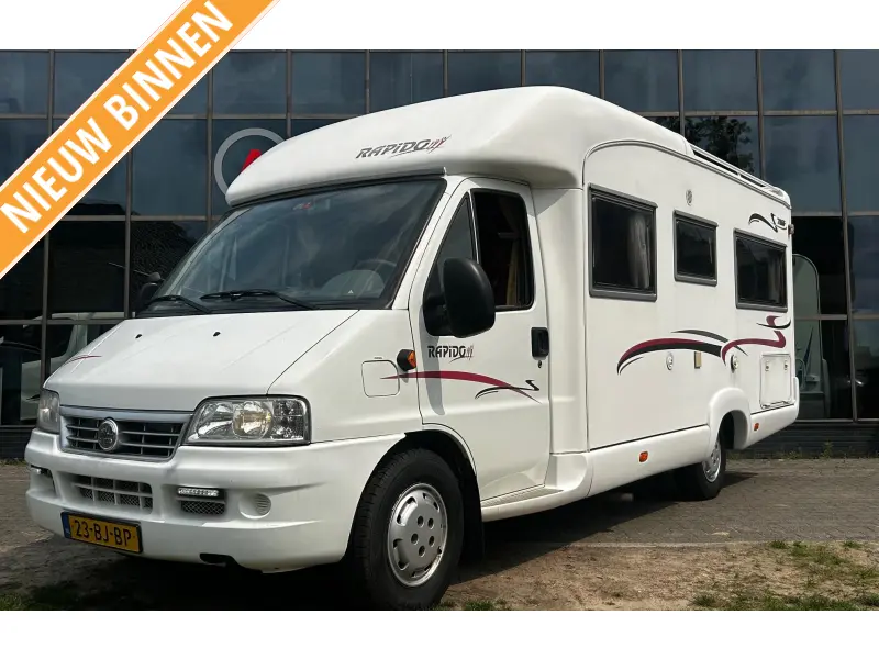 Pössl 2win 130 HP 2.8JTD Fixed bed, tow bar