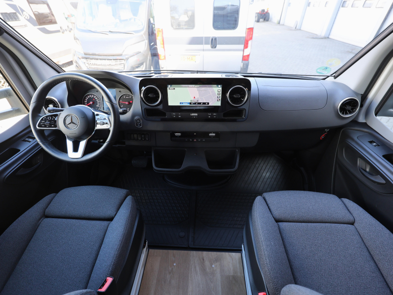 Hymer BMC-T WhiteLine 600 Lithium/Omvormer/Solar  foto: 17