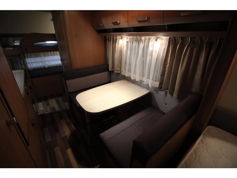 Knaus Sport 500 QDK Mover Voortent Fietsenrek  foto: 10