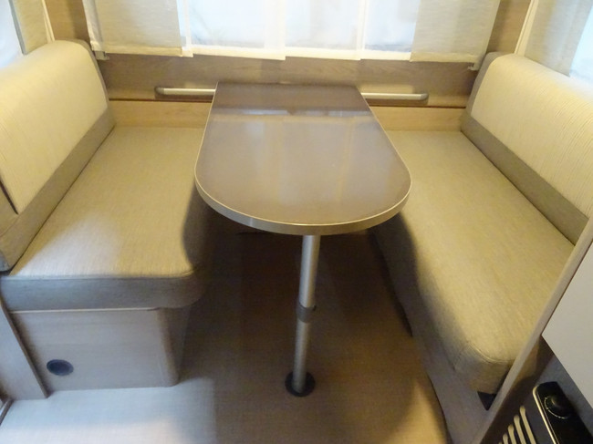 Bürstner Premio Life 430 TS foto: 6