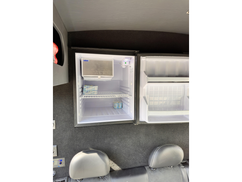 Ford Transit GB 350 L3h2 Tdci 170pk AW  foto: 17