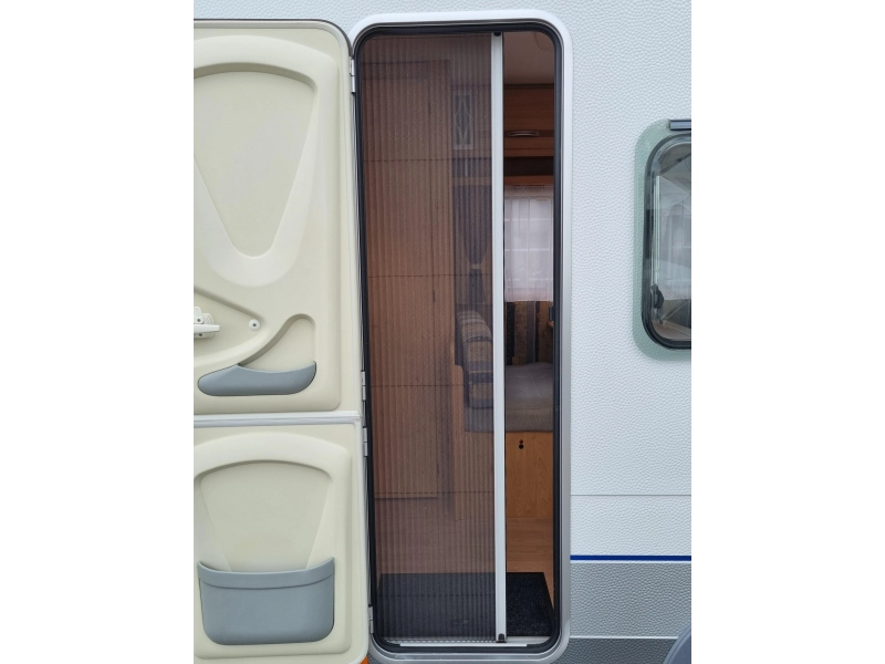 Caravelair Ambiance Style 400 Mover-Awning-Ultra Heat photo: 18
