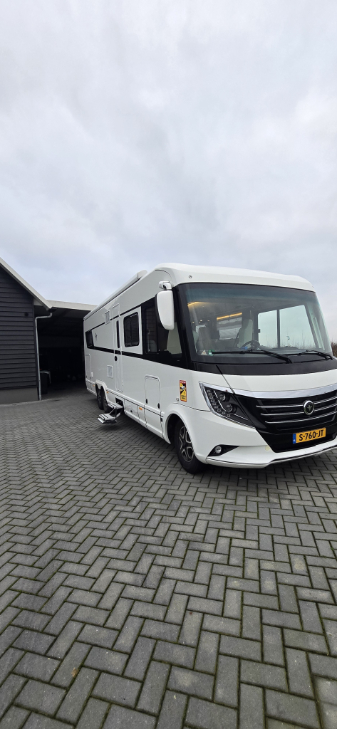 Niesmann Bischoff ARTO 88 EK foto: 2