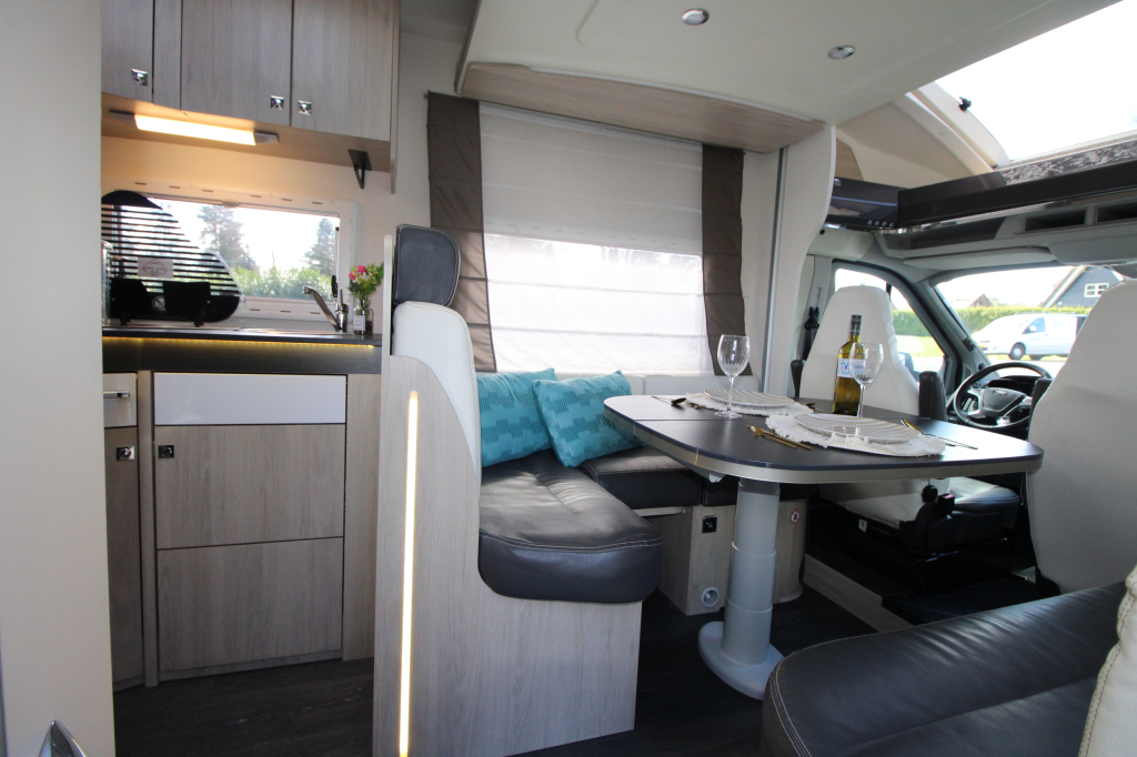Chausson  610 Special edition foto: 3