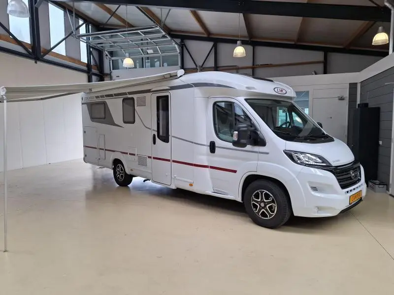 LMC Tandero 430 D 9089,=RABATT BC260+THULE