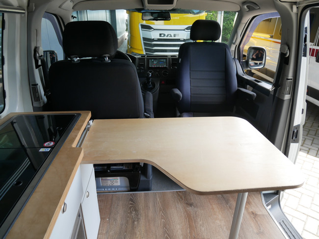 Volkswagen T5 Transporter, Basis Camper, Camper Gekeurd, Inruiler foto: 11