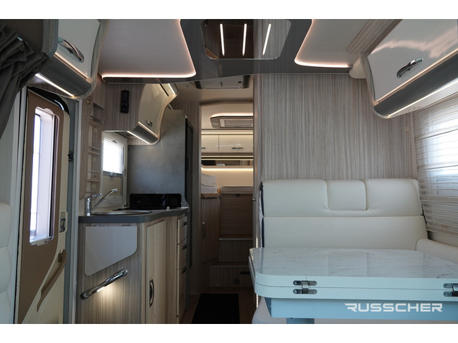 Elnagh T-LOFT 529 140Cv 5-Personas Sistema de nivelaci&oacute;n | Aire acondicionado de techo | Camper con IVA foto: 5