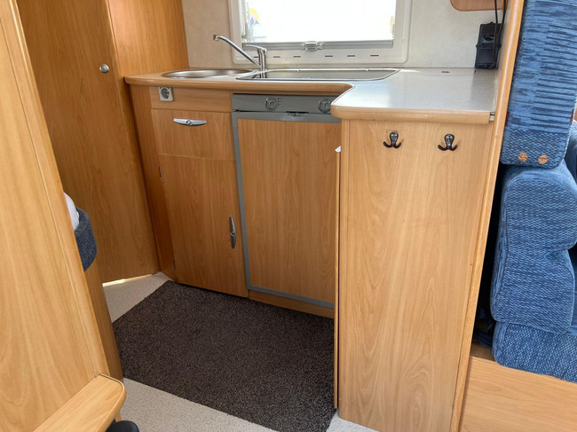 Chausson Fiat Ducato Bus | Fransbed | Cassetteluifel | Fietsenrek | Lattenbodem | Kachel foto: 23
