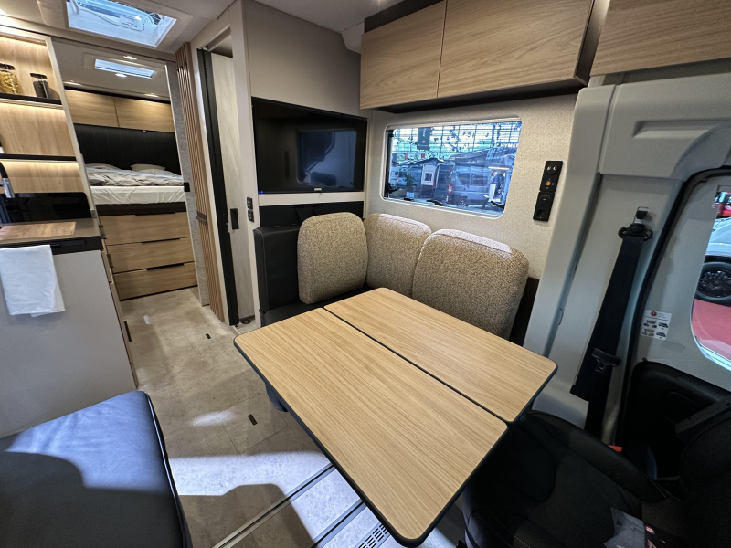 Bürstner Signature Primeur:Signature SFT 7.4  foto: 7