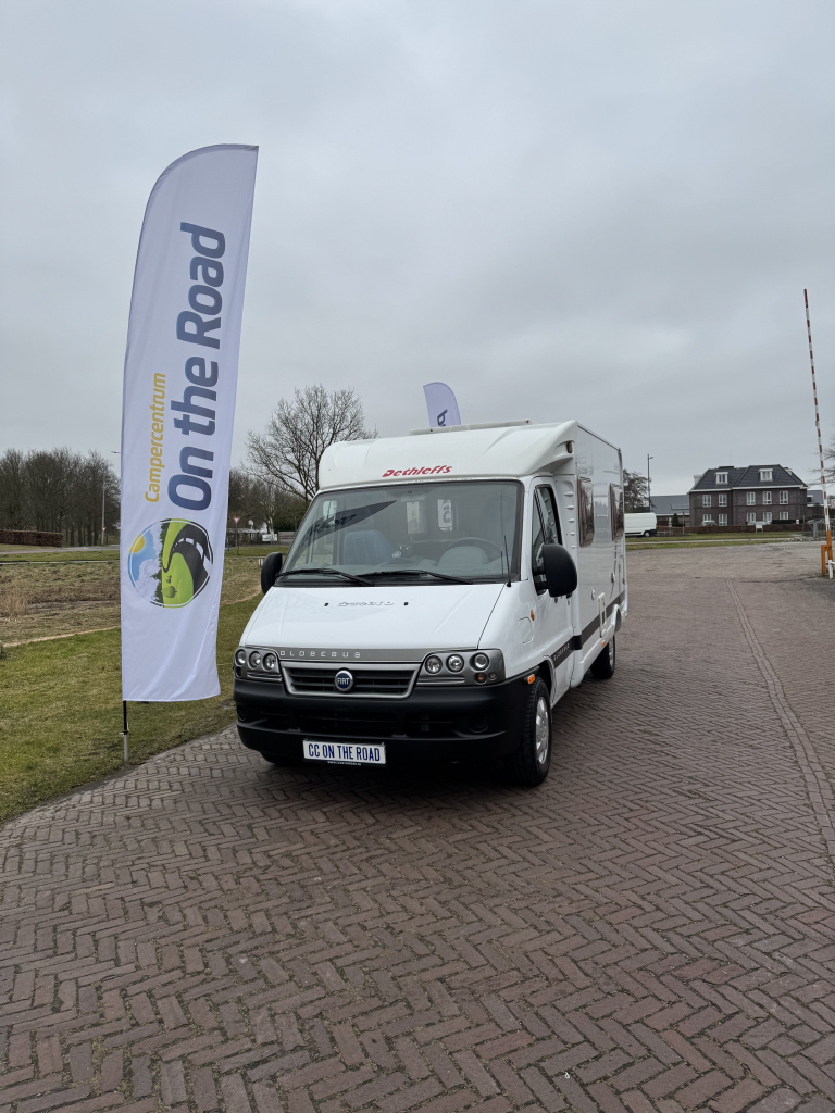 Dethleffs Globebus 1 110 PK, Dwarsbed, halve-treinzit, draaistoelen, Motor airco, nette camper, lengte 6.00 Bj. 2006 Camper centrum on the road Marum  foto: 0
