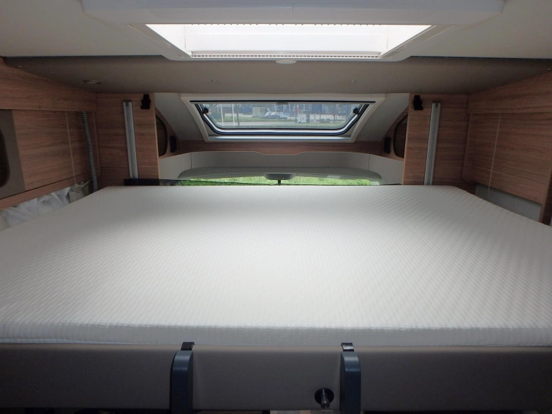 Weinsberg CaraSuite 700 ME foto: 17