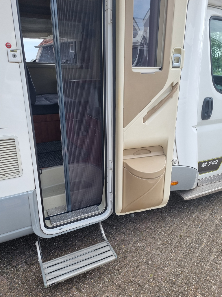 PLA  M742 met zeer vele extra's foto: 27