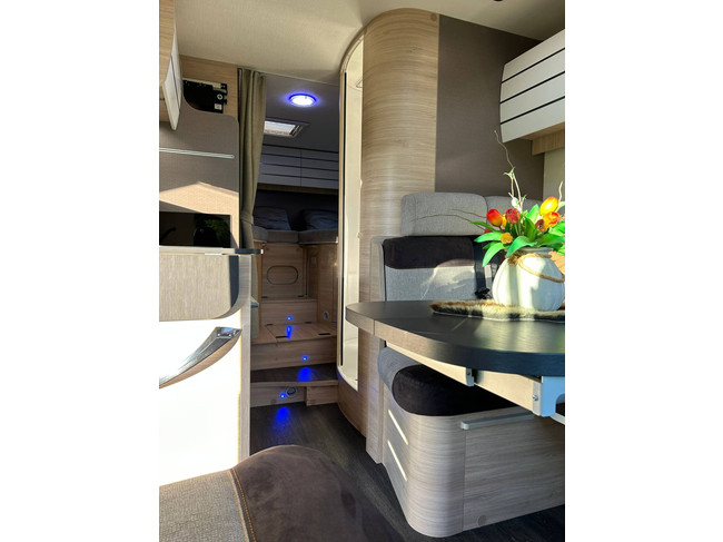 Challenger Half Intergraal 287 GA Ford Transit with Single Beds 5 SEAT BELTS photo: 8