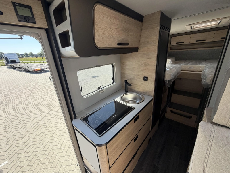 Weinsberg CaraCompact Pepper 600 MEG Automatik /neues Modell Foto: 6