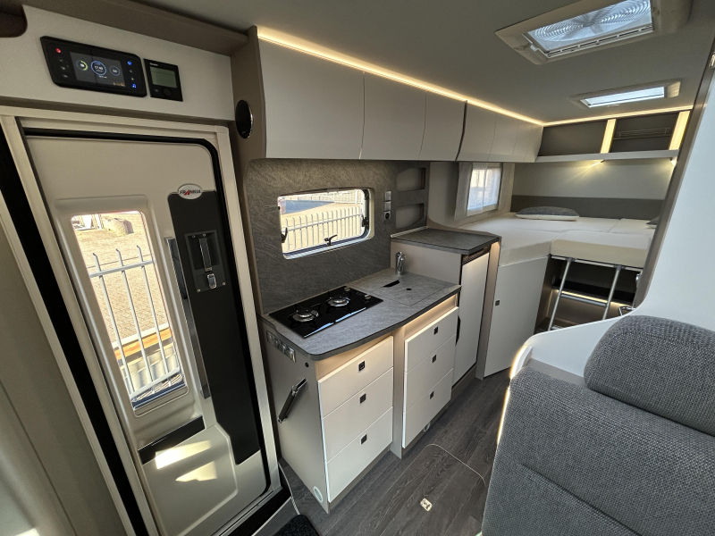 Frankia Neo T 7 GDK Mercedes, Single beds photo: 12
