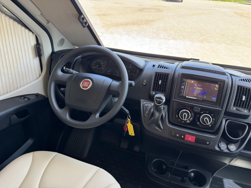 Rapido Premium 696 F Automatic Air conditioning Tow bar photo: 20