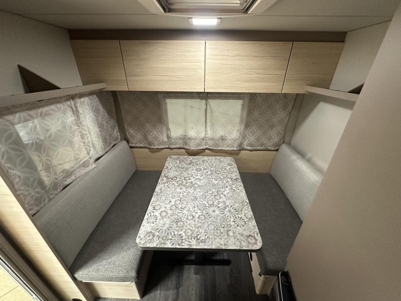 Weinsberg CaraCito 470 EU gas pakket / voortent  foto: 10