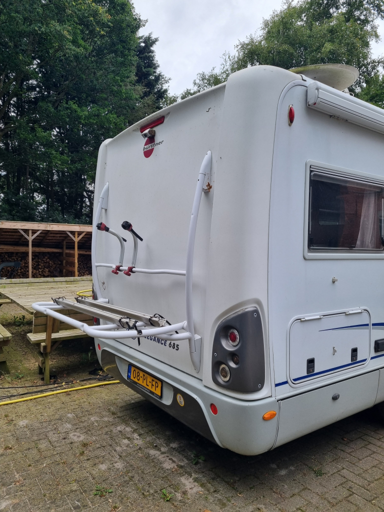 BUERSTNER Elegance 685 Foto: 3